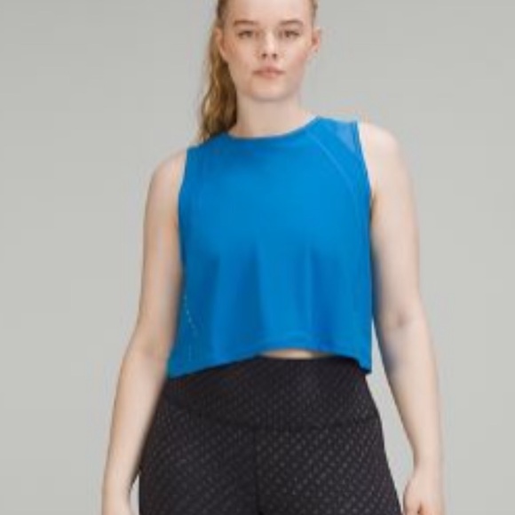 lululemon athletica Tops - Lululemon sculpt cropped tank top poolside blue size 6